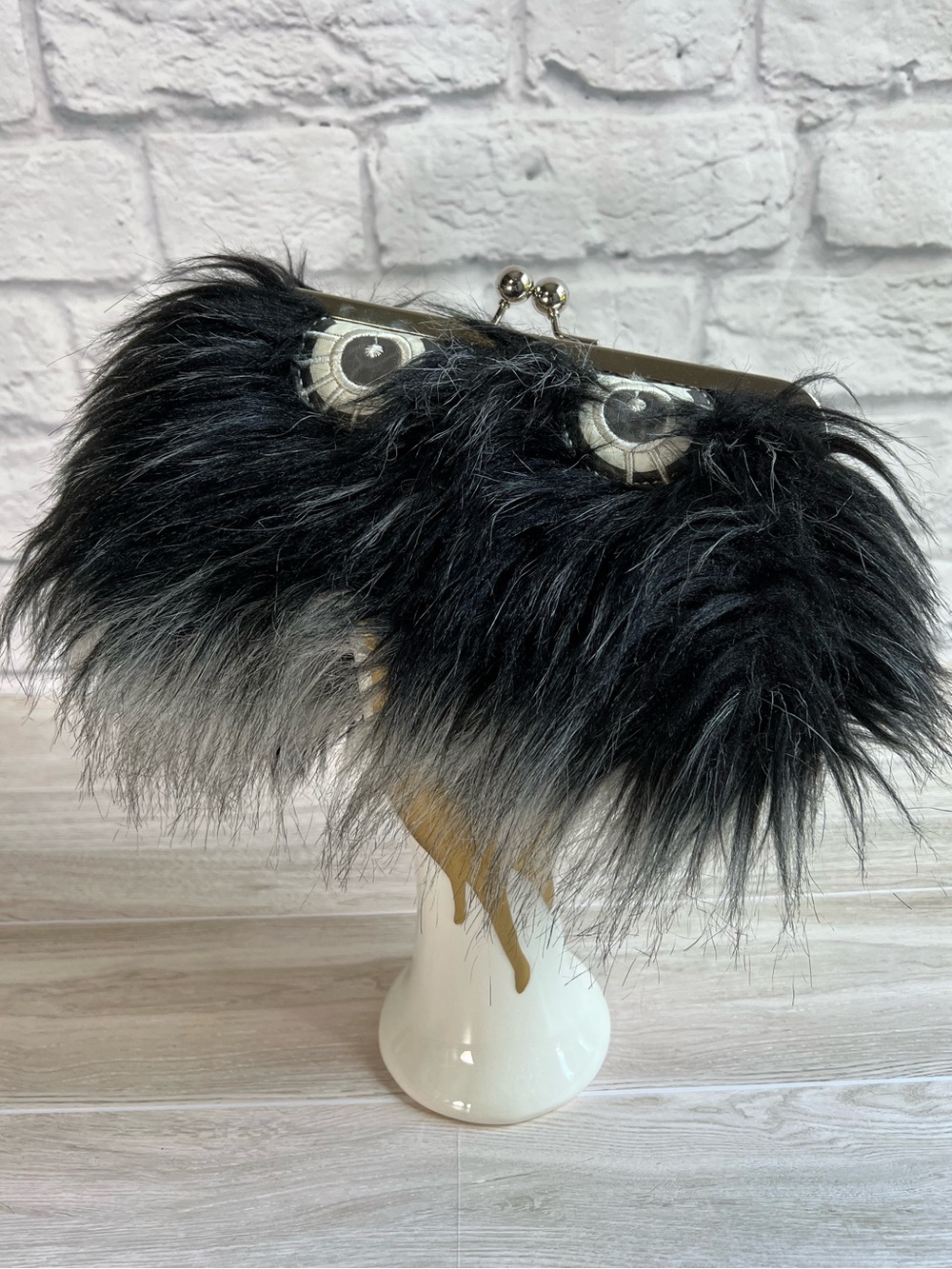 Hi-Di-Hi Fun Faux Fur Clutch With Eyes